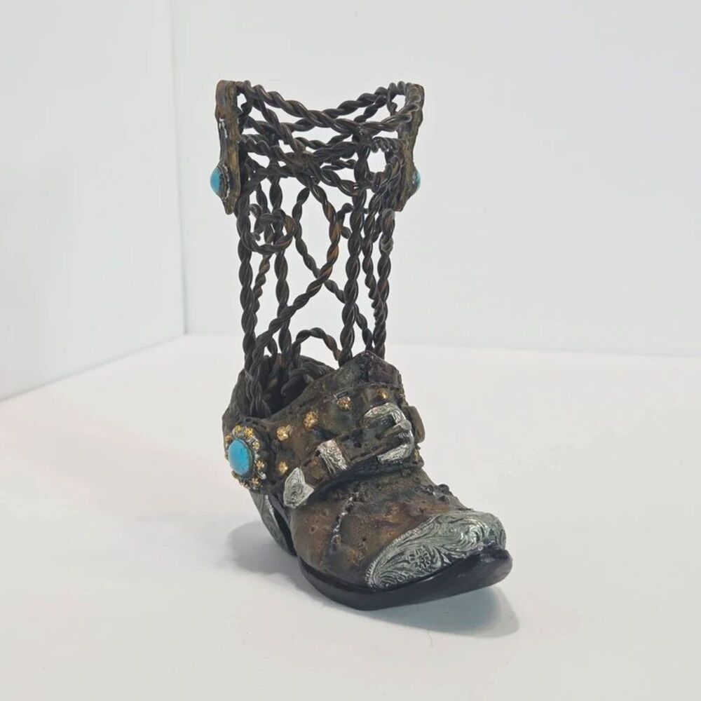Metal Art Rustic Western Cowboy Boot Decor